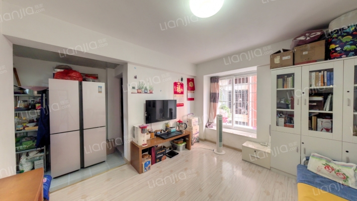 信达大厦二手房实景图