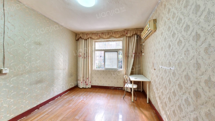 凤凰三村20号二手房实景图