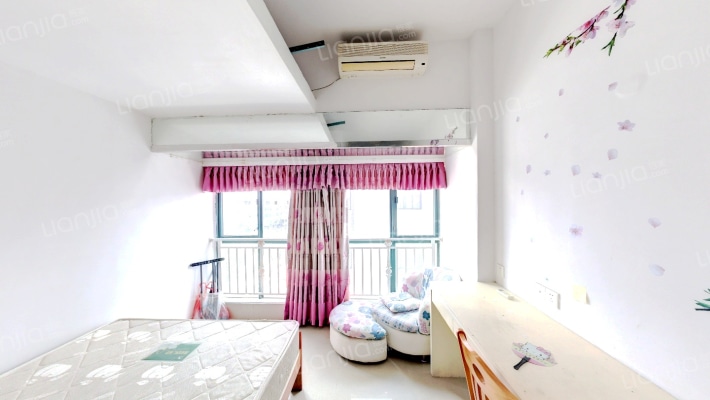 新豪苑二手房实景图