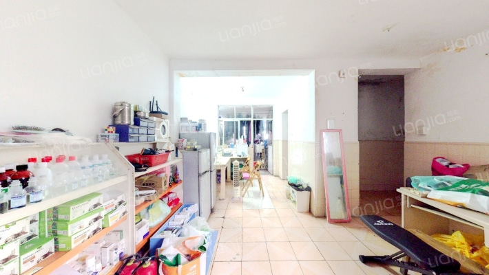 公交宿舍大院二手房实景图