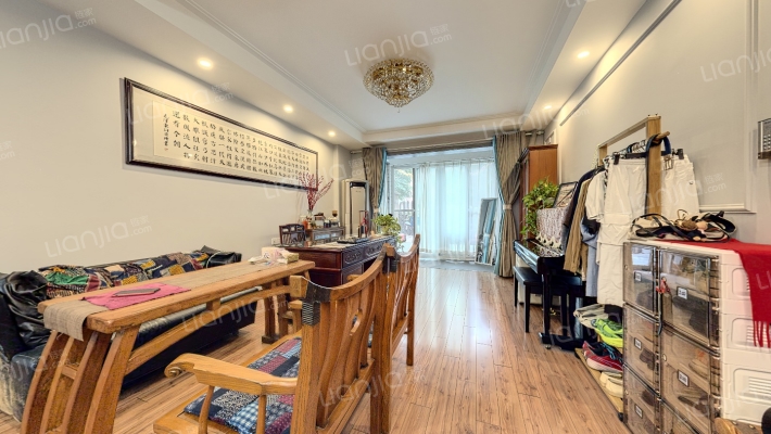 天鹅泉公寓二手房实景图