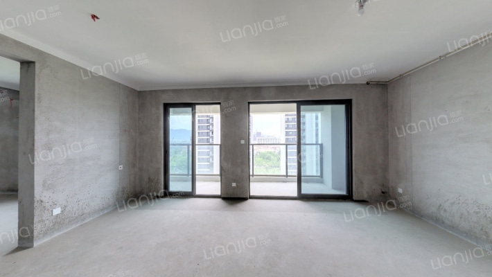 东腾璟庭二手房实景图