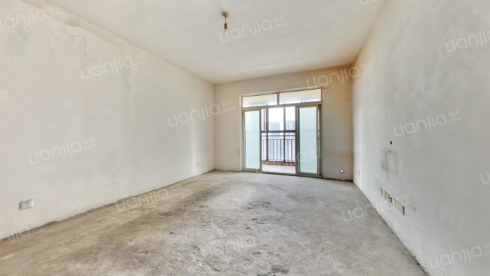 怡警花园二手房实景图