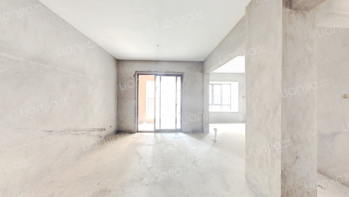 福晟钱隆樽品二手房实景图