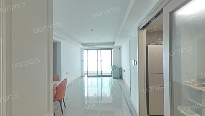 万科溥天龙堂兴龙轩二手房实景图