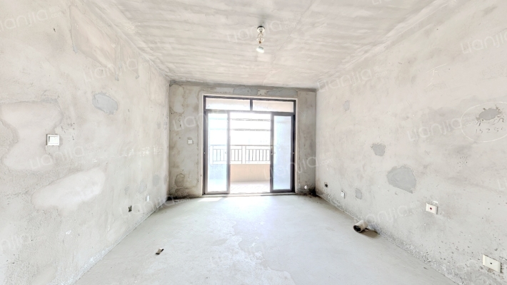 绿地滨湖国际花都二手房实景图