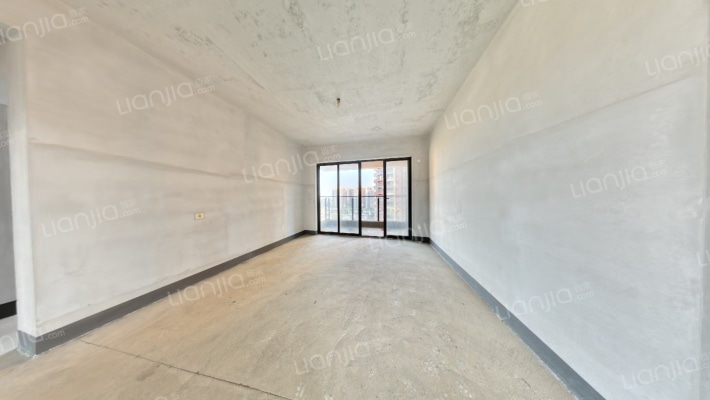 星河丹堤S2区二手房实景图