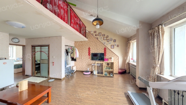 富景华庭小区二手房实景图