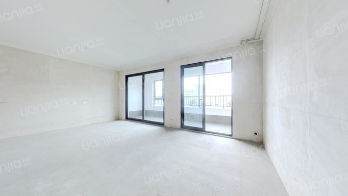 龙湖翠湖壹号二手房实景图