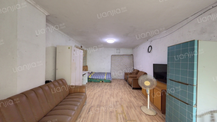 木仁公寓208号二手房实景图
