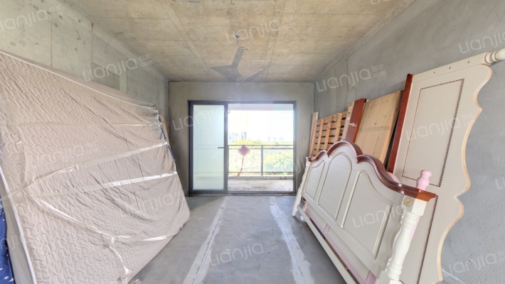 龙光玖悦府二手房实景图