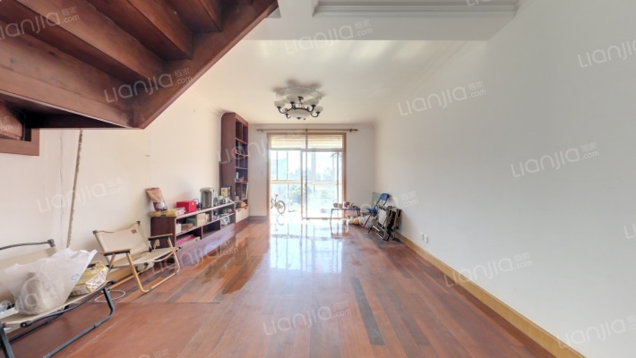 共富四村二手房实景图