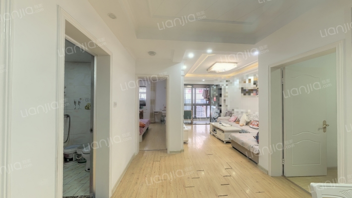 彩虹新城北区二手房实景图