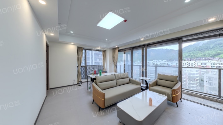 东海富汇豪庭二手房实景图