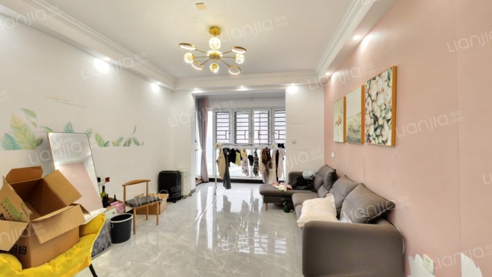 联诚雅郡二手房实景图