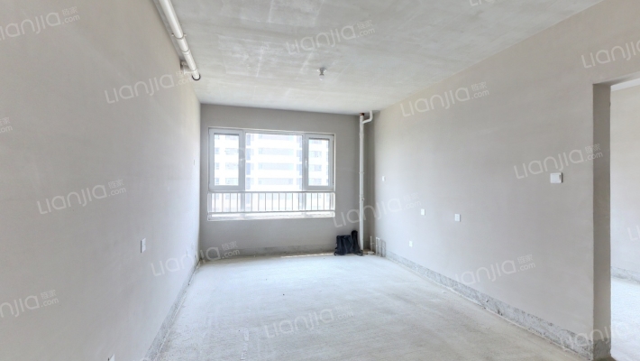 东湖铂悦山夏花园二手房实景图