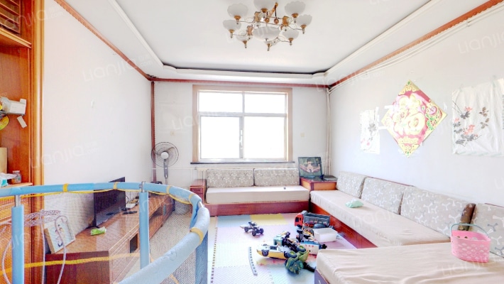 天平小区二手房实景图