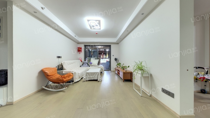 览月阁二手房实景图