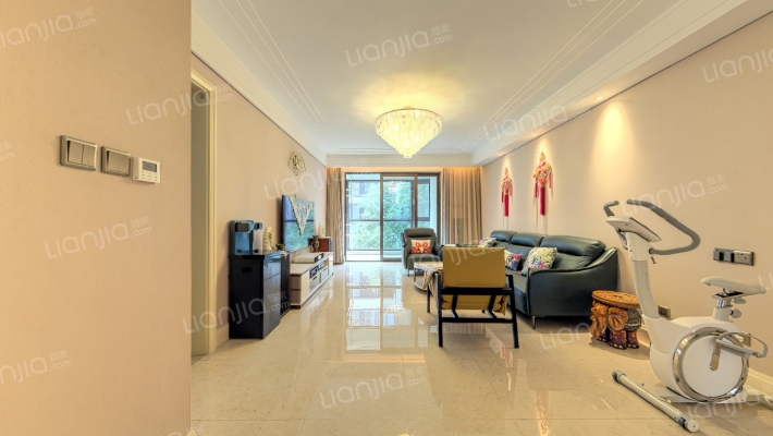 融创揽月府二期二手房实景图