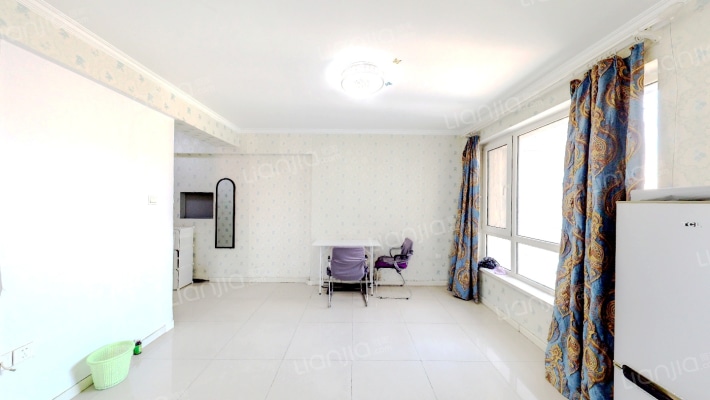 华强广场二手房实景图