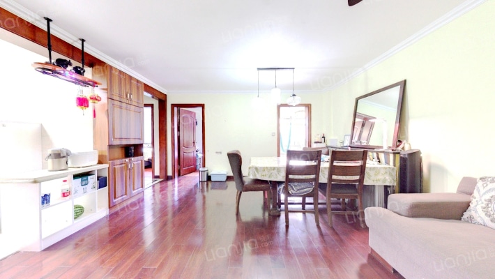 银座公寓二手房实景图