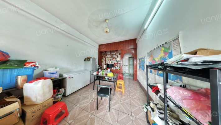 平沙镇迎雁东街二手房实景图