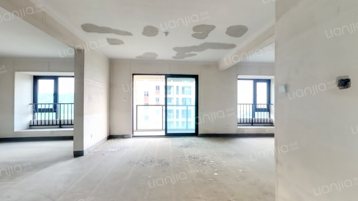 德信江南大院二手房实景图