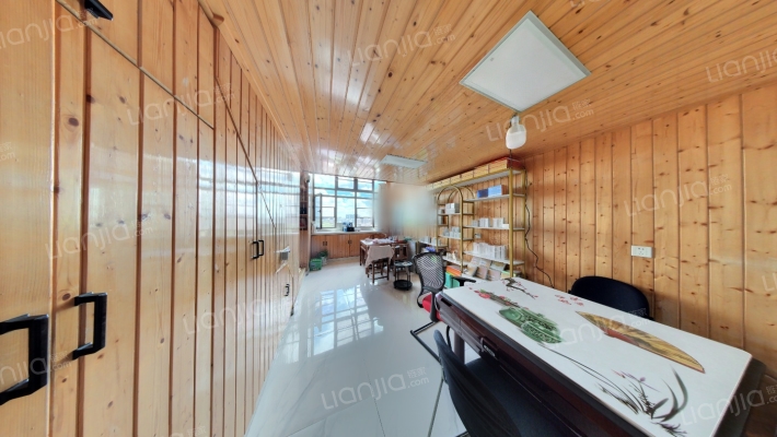 海尚商务广场二手房实景图