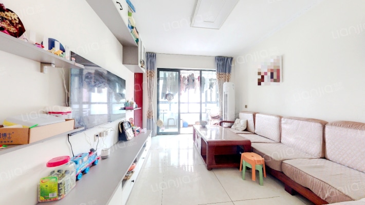 泰宏建业国际城18号院二手房实景图