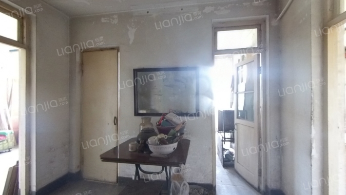 化肥厂四号院二手房实景图