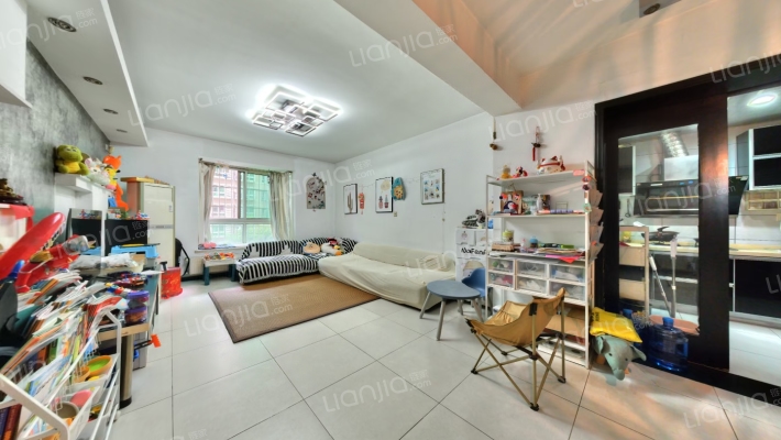 蓝湾俊园二手房实景图