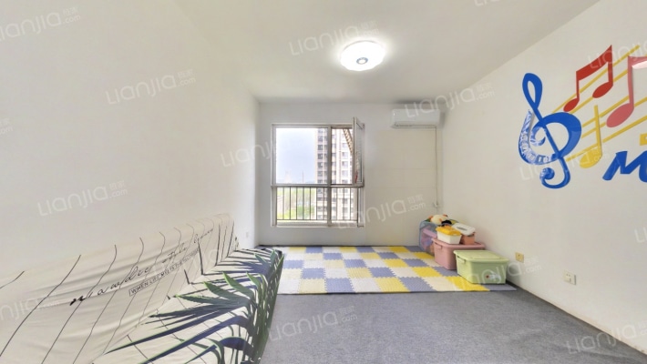 公园艺境二手房实景图