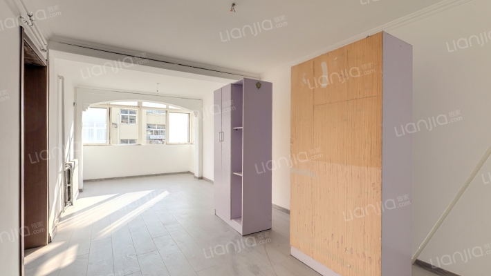 鞍山一路二手房实景图