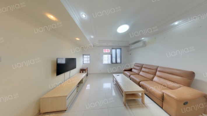 海滨广场二手房实景图