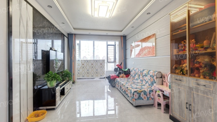 悦泰祥里二手房实景图