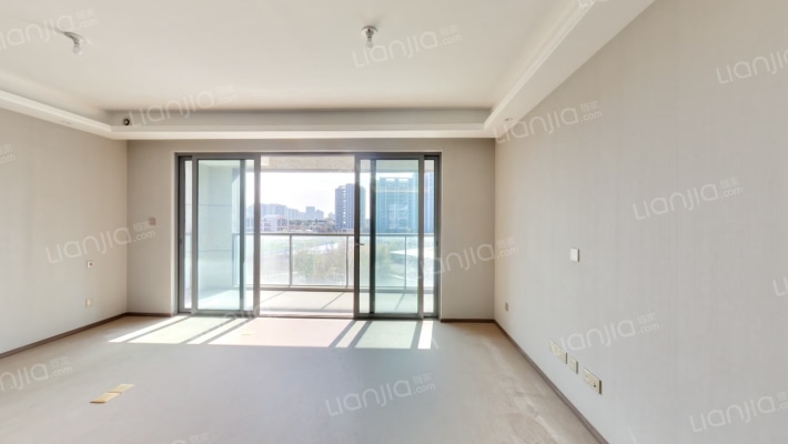 长泰·滨河国际二手房实景图