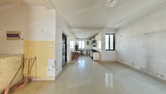 姜家新村二手房实景图