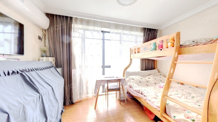 远大金地中心二手房实景图