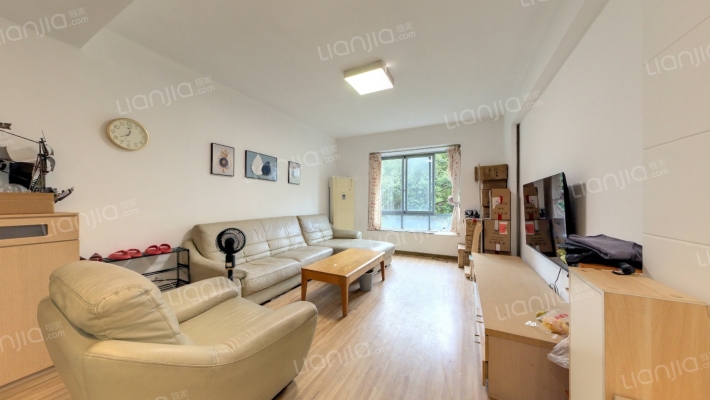 美丽星二手房实景图