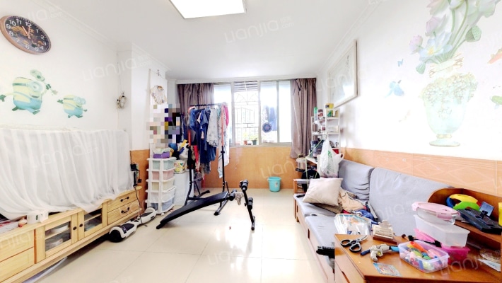 亚百利商住楼二手房实景图