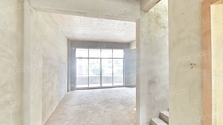 银泰红城五期逸墅二手房实景图