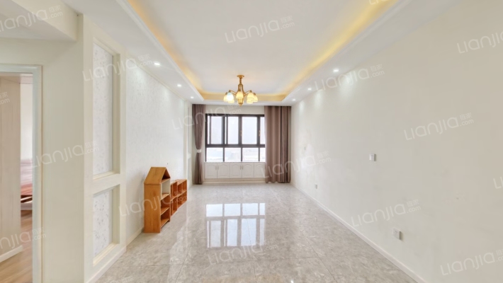 寰宇君汇城二手房实景图