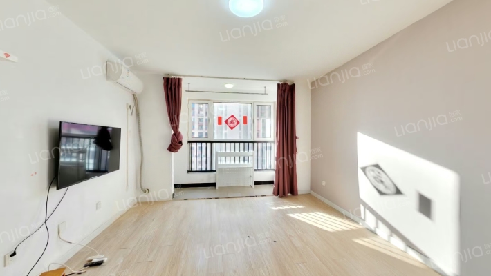 金泰丽湾悦栖山西区二手房实景图