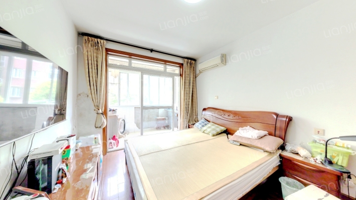 宝山六村二手房实景图