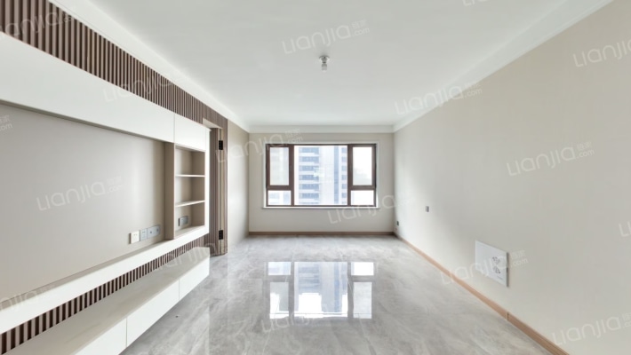 万科时代都会二手房实景图