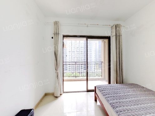 整租·龙光阳光海岸三期 1室0厅 南