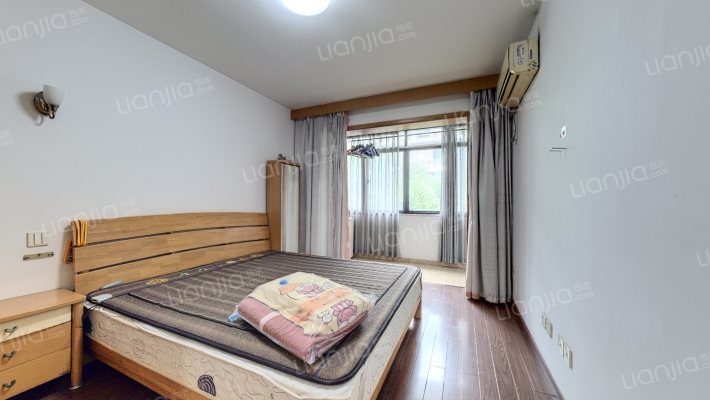 树园二手房实景图