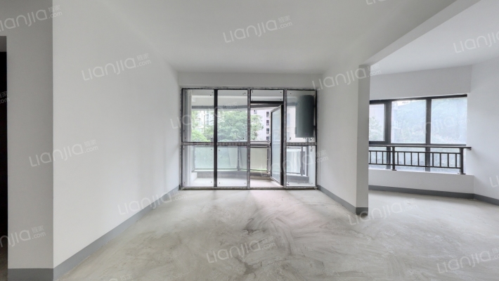 丽江龙城二手房实景图