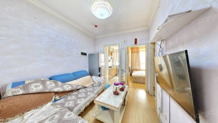 蔚蓝国际二手房实景图