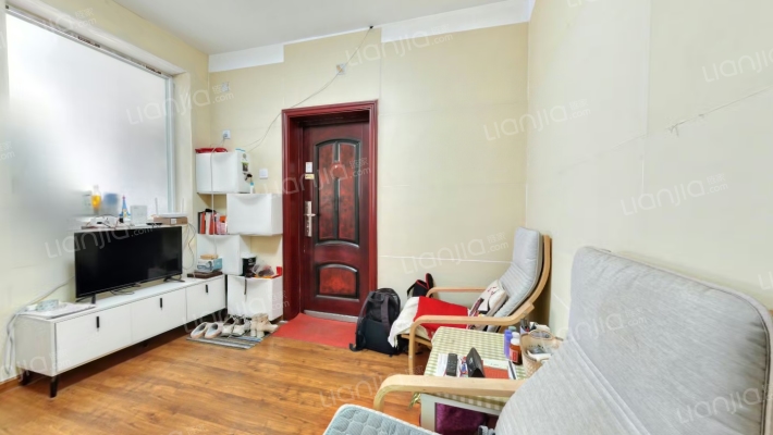 磨底河沿街7号二手房实景图